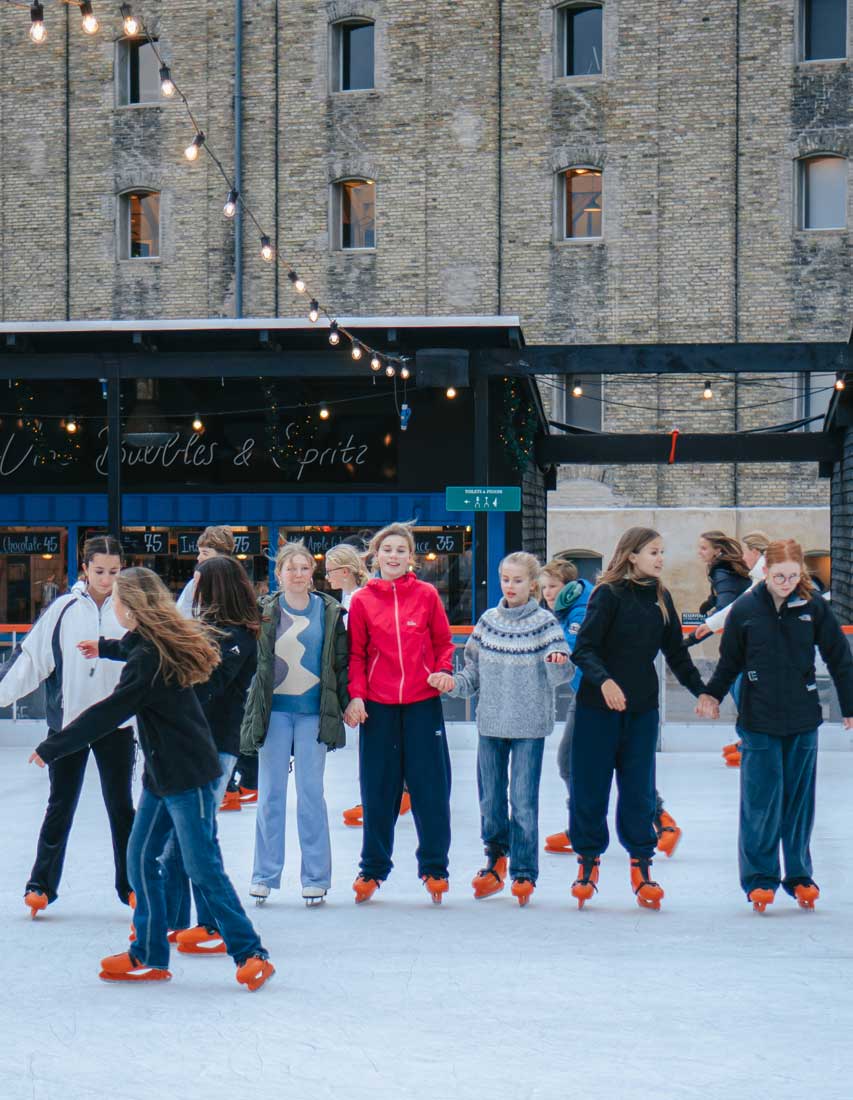 Broens Skøjtebane - Skoleskøjtning